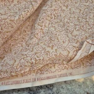 Fabric, Peach & Brown Cotton Wave Swirl 🪸 Design, Quilt, 45" x 2 yds.
